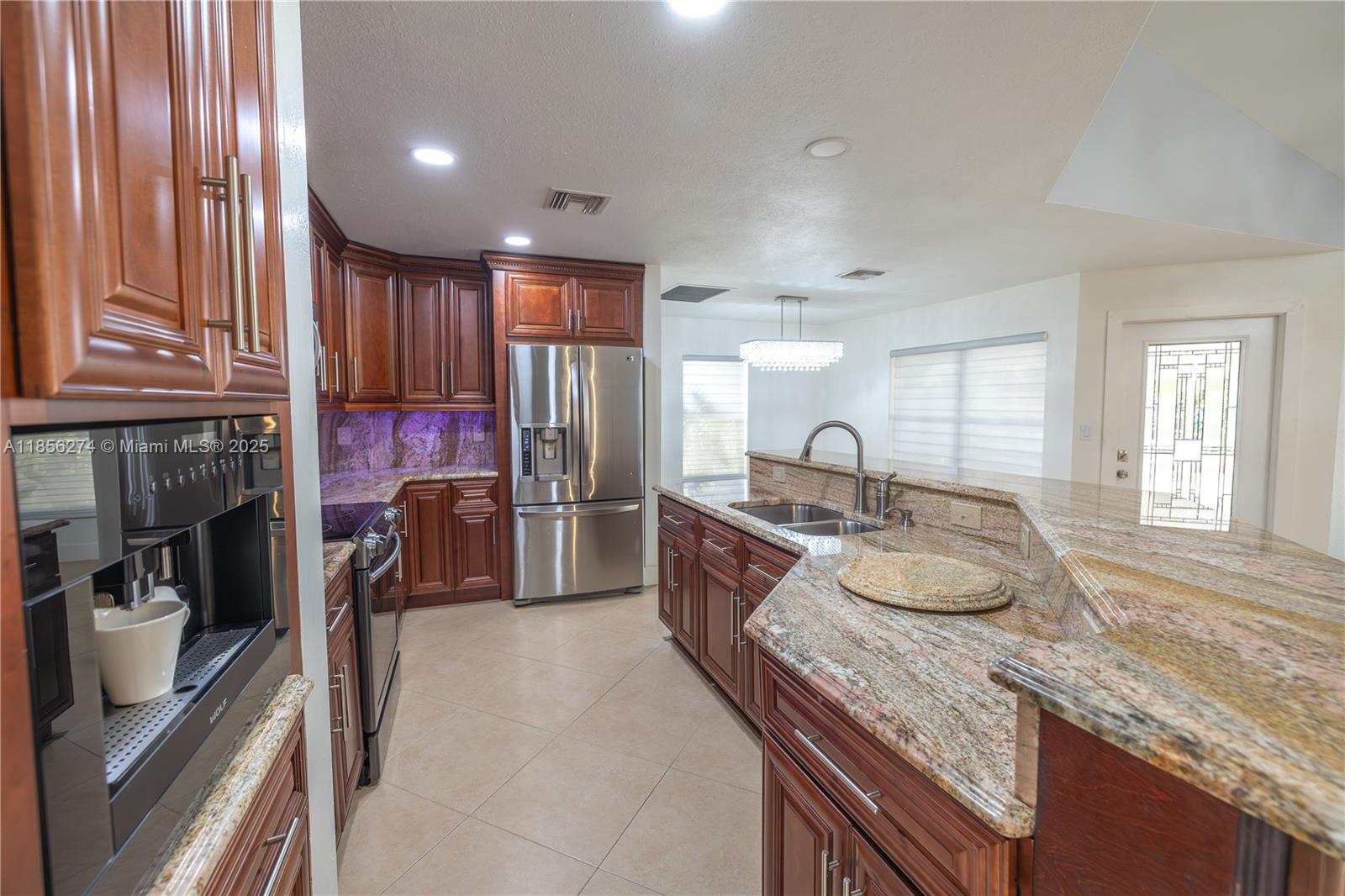 1208 NW 21st PL # 52