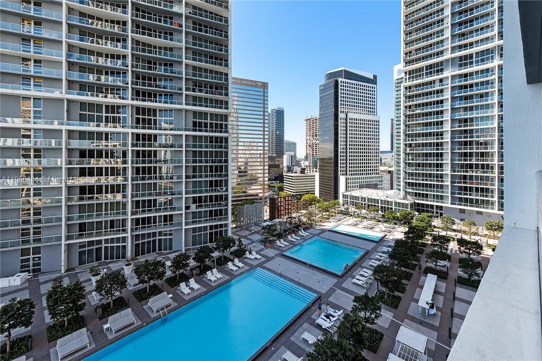 475 Brickell Ave # 2009