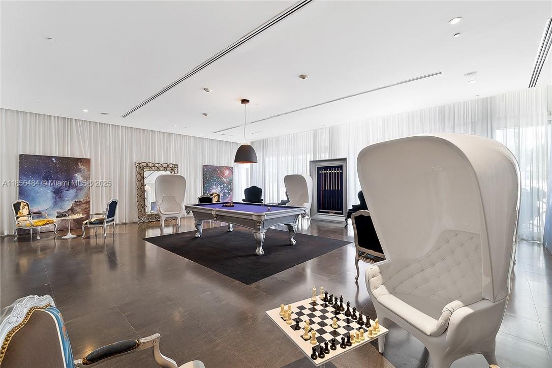 475 Brickell Ave # 2009