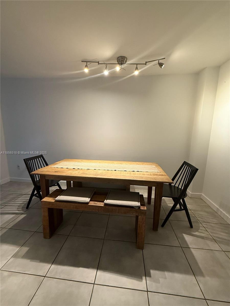 777 NE 62nd St # C214