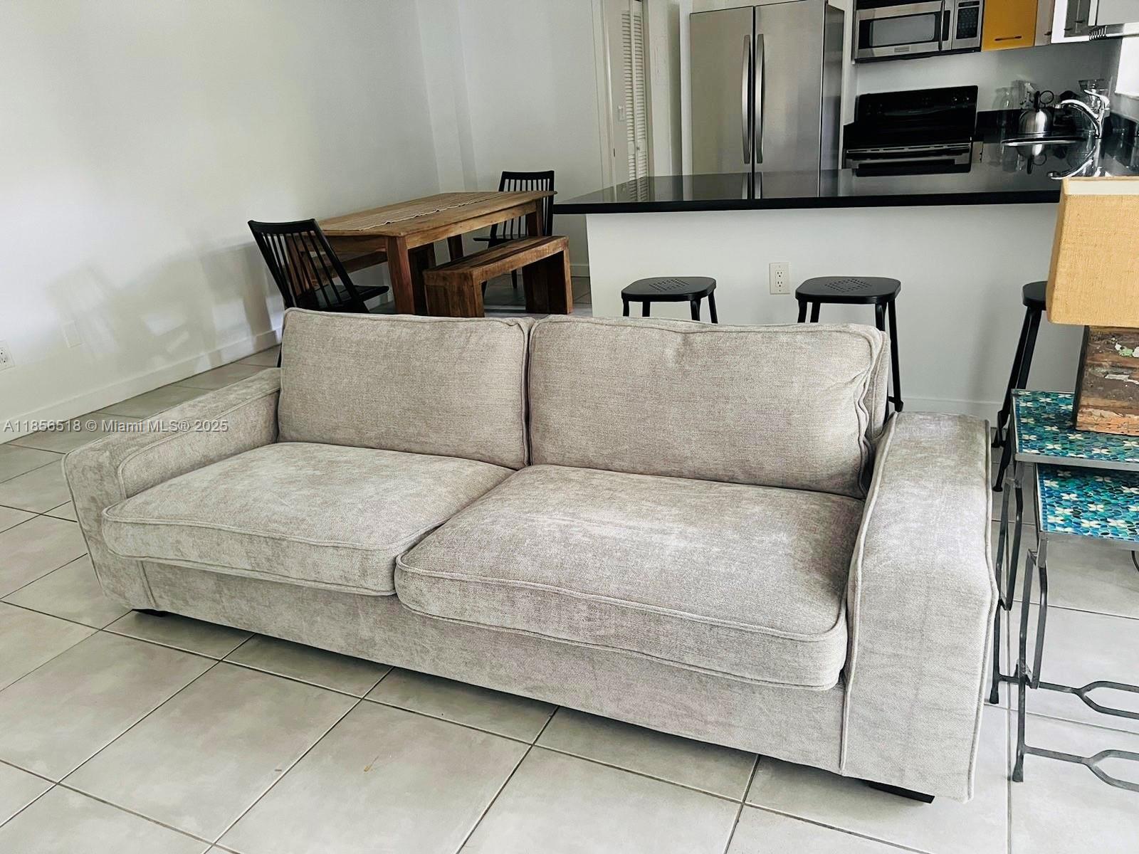 777 NE 62nd St # C214