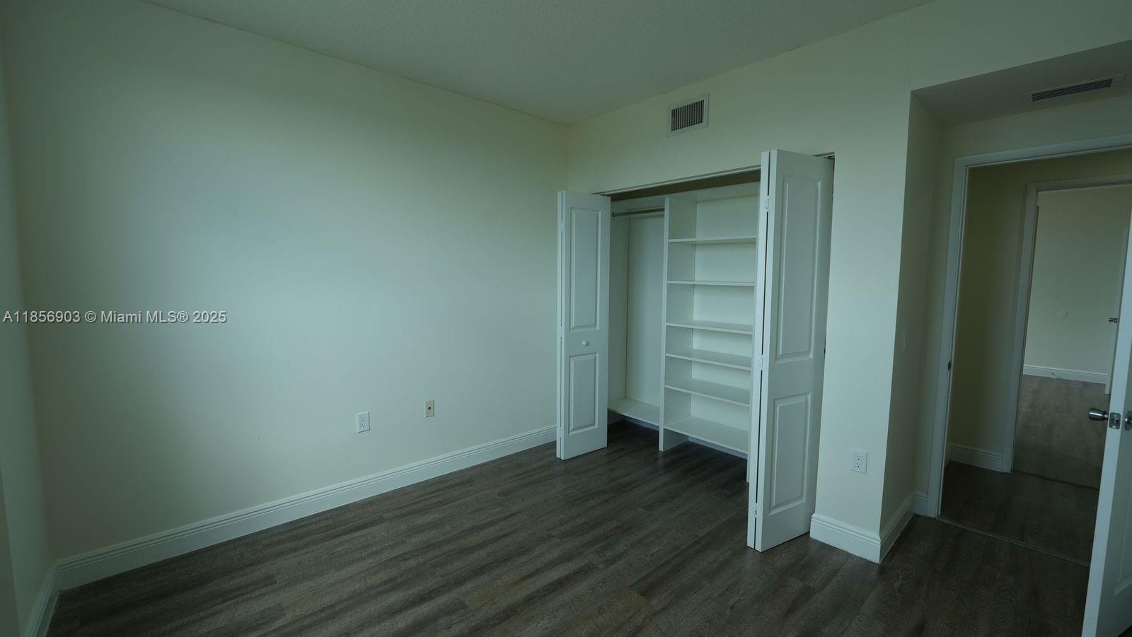 987 SW 37th Ave # 1203