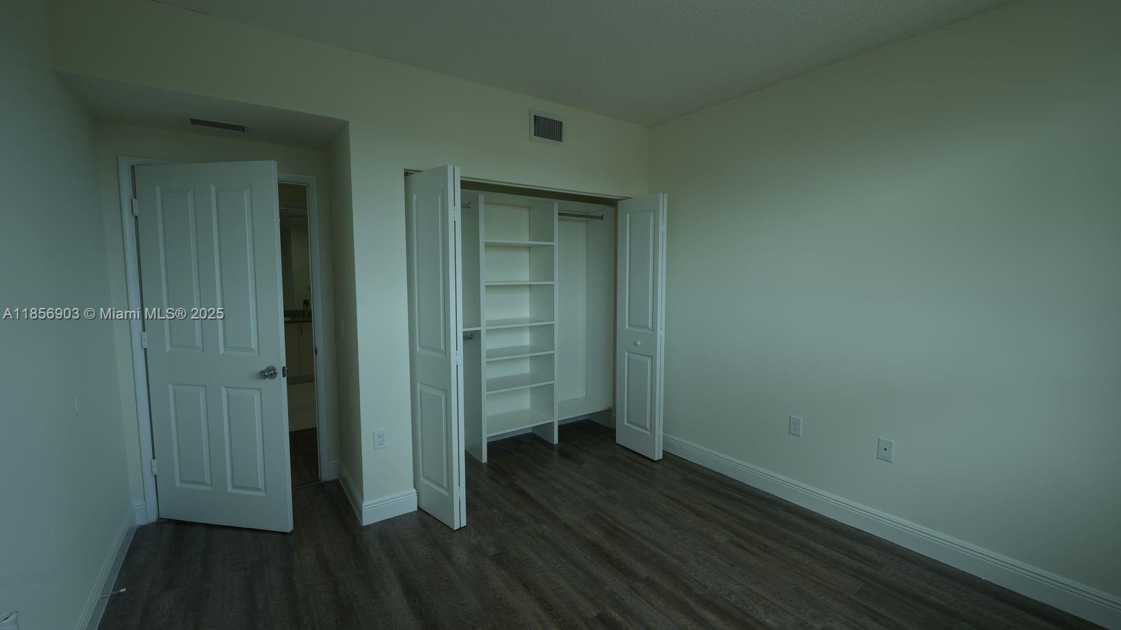 987 SW 37th Ave # 1203