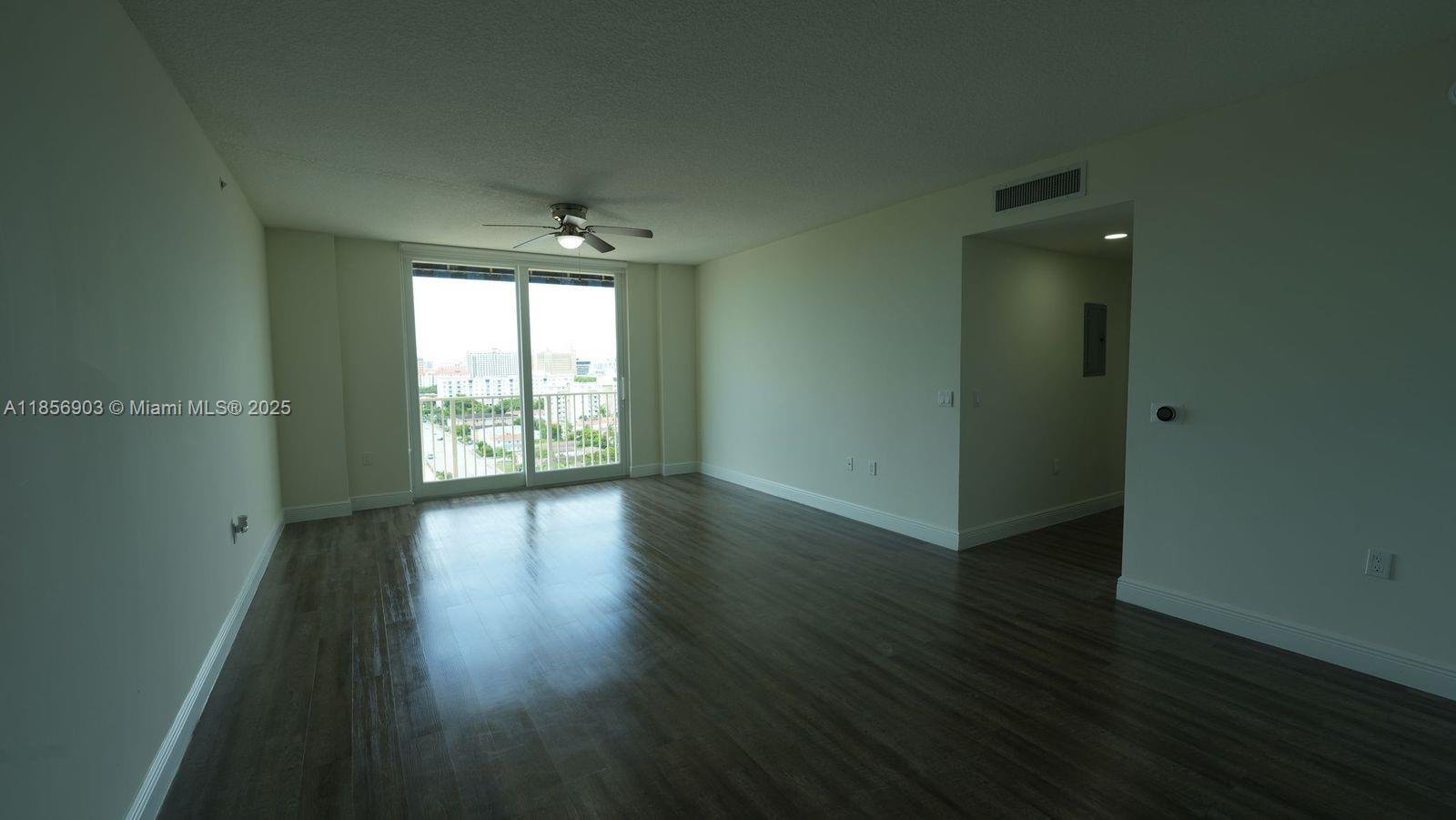 987 SW 37th Ave # 1203