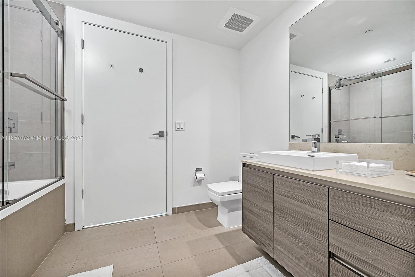 1080 Brickell Ave # 1601