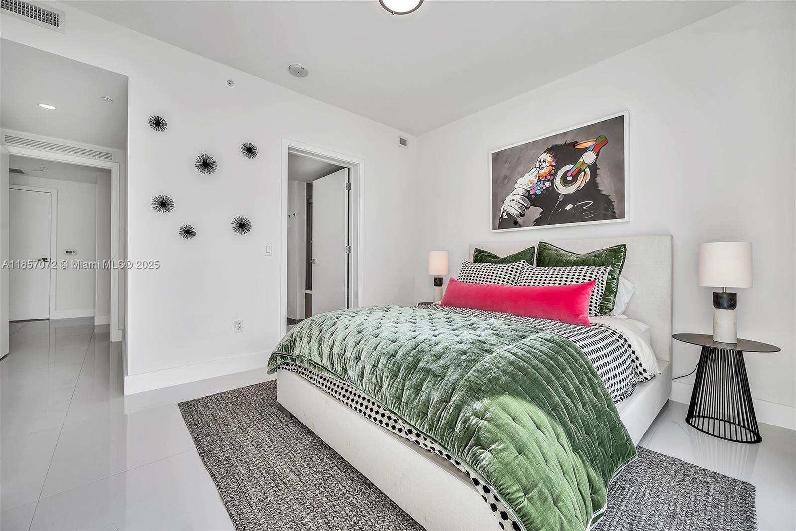 1080 Brickell Ave # 1601