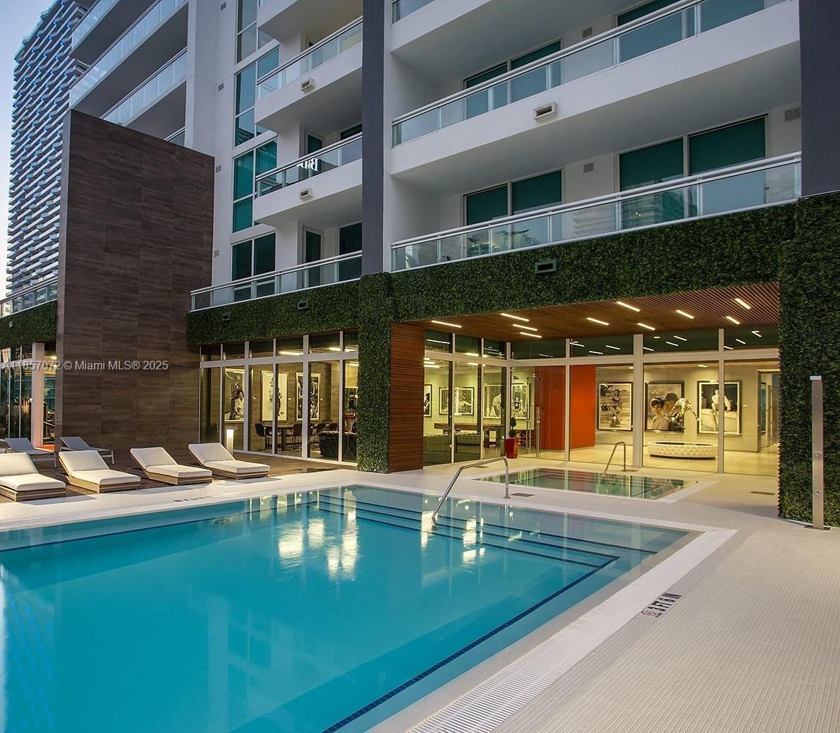 1080 Brickell Ave # 1601