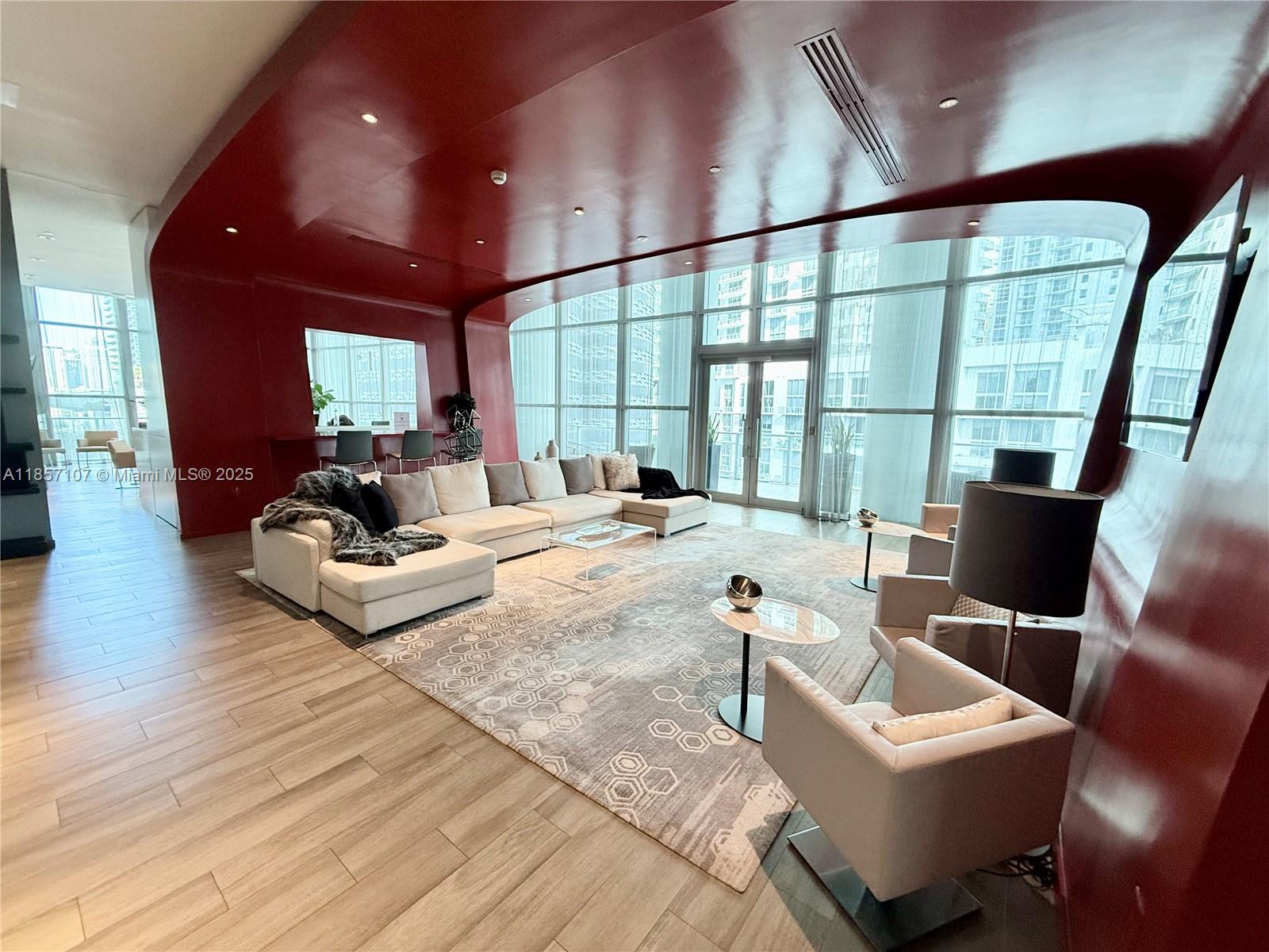 1100 S MIAMI AVE Unit: 3104