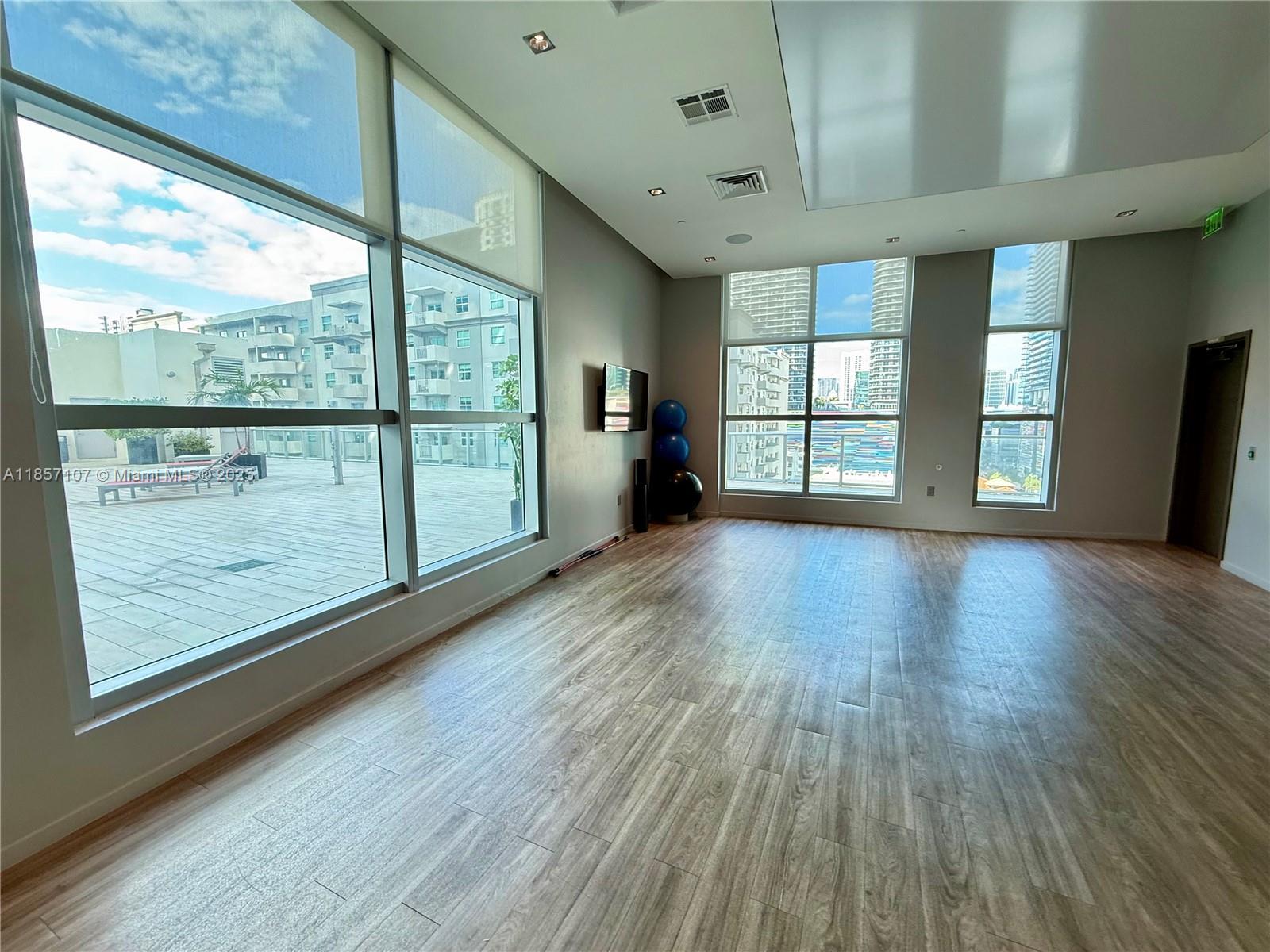 1100 S MIAMI AVE Unit: 3104