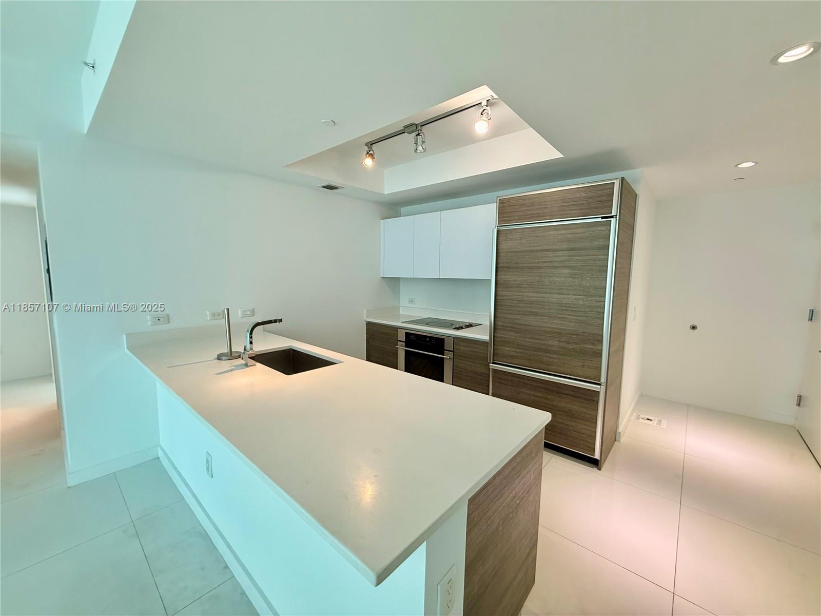 1100 S MIAMI AVE Unit: 3104