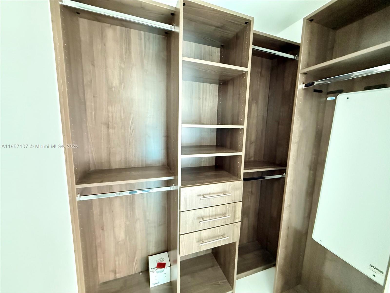 1100 S MIAMI AVE Unit: 3104