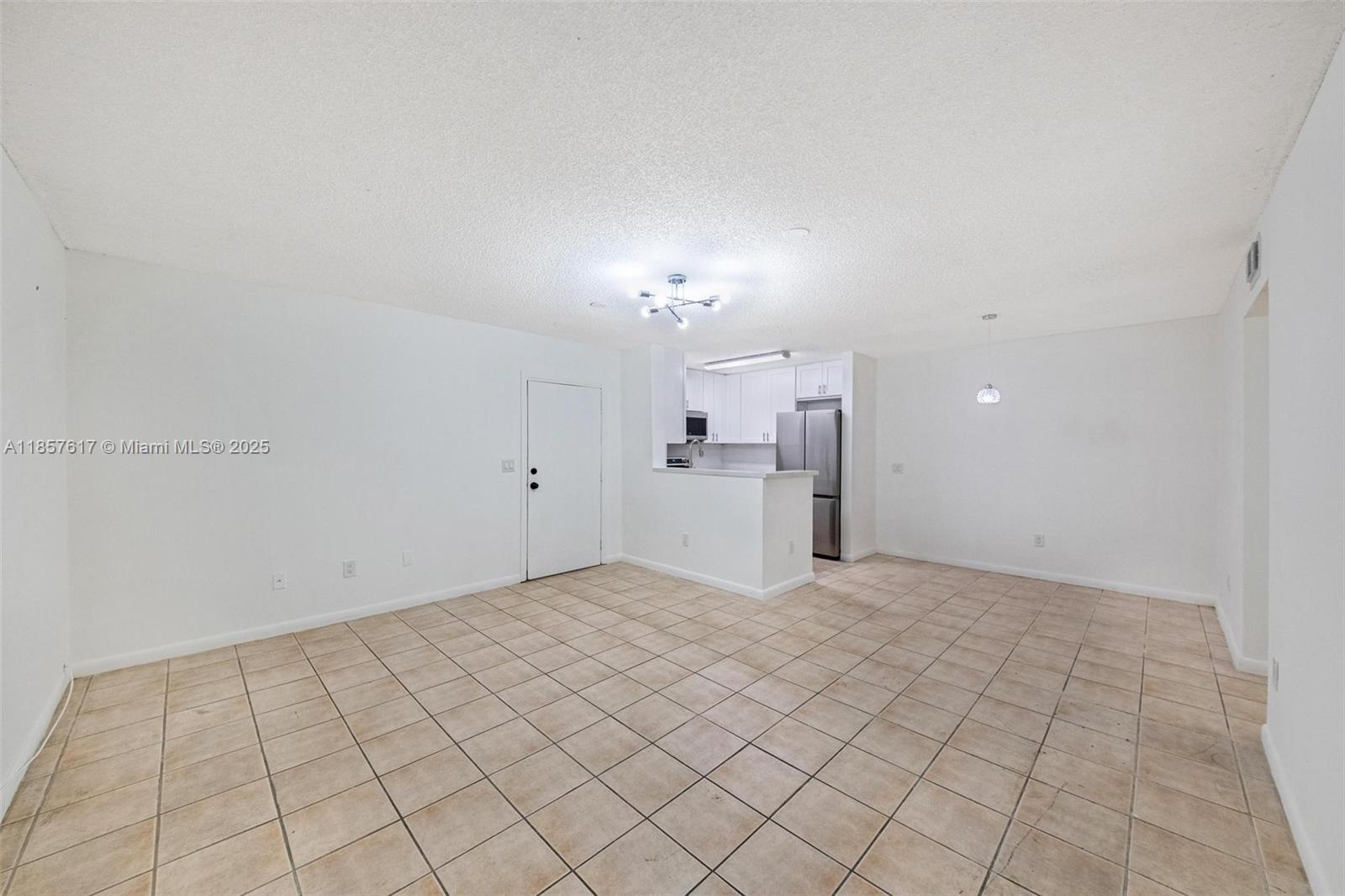 9727 Hammocks Blvd # 108D