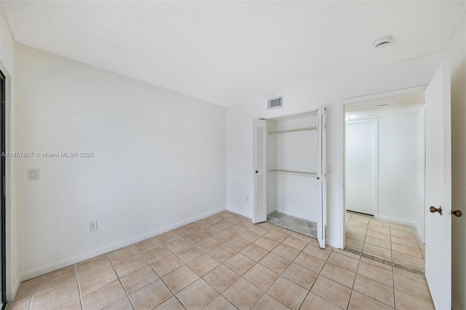 9727 Hammocks Blvd # 108D