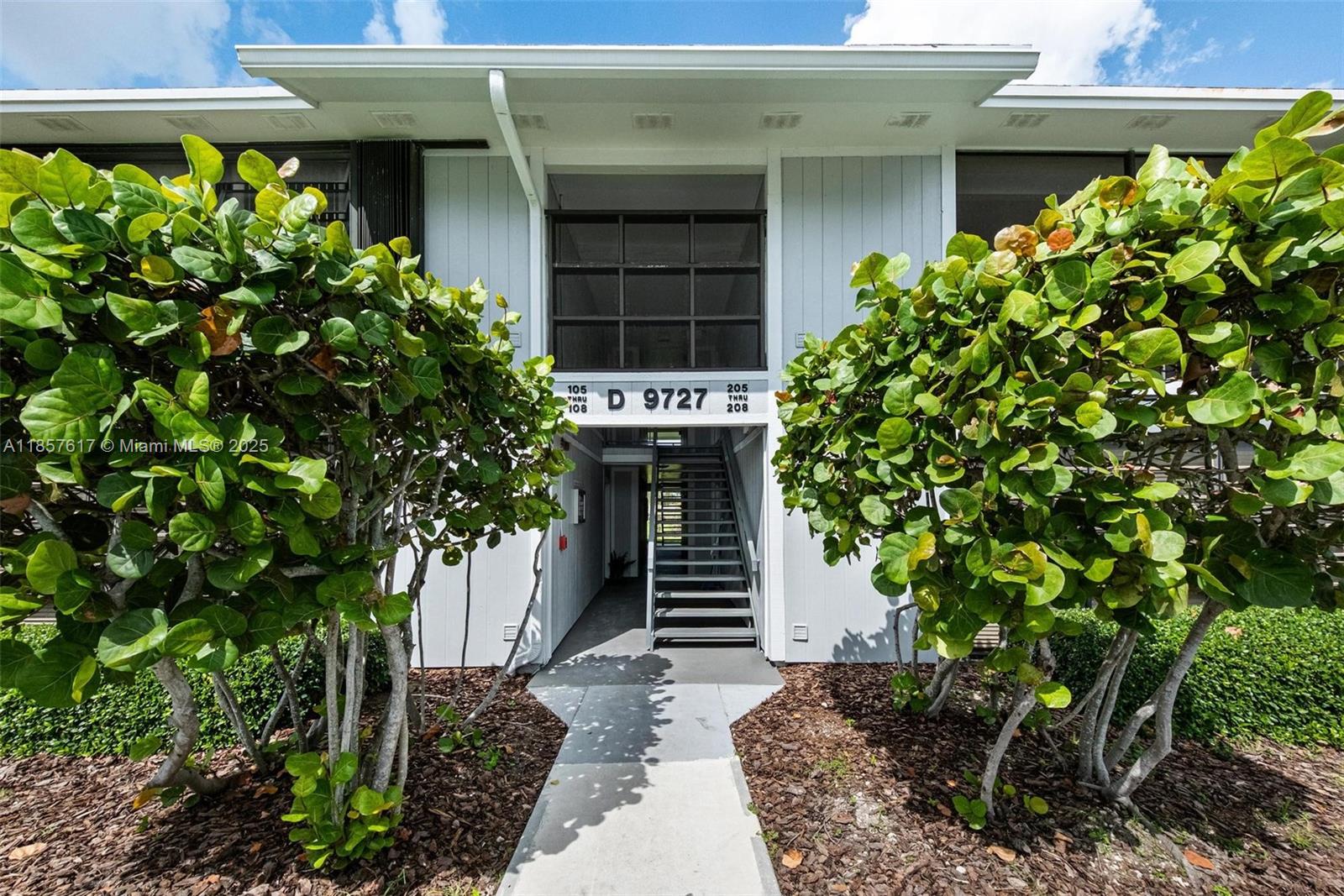 9727 Hammocks Blvd # 108D