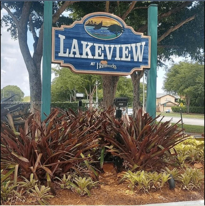 9727 Hammocks Blvd # 108D