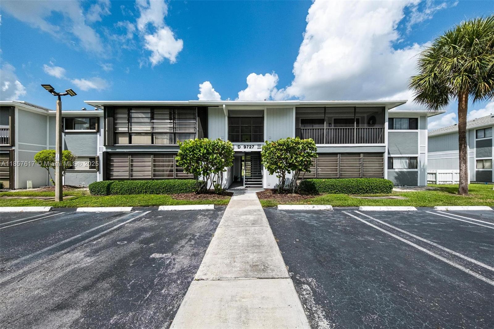 9727 Hammocks Blvd # 108D