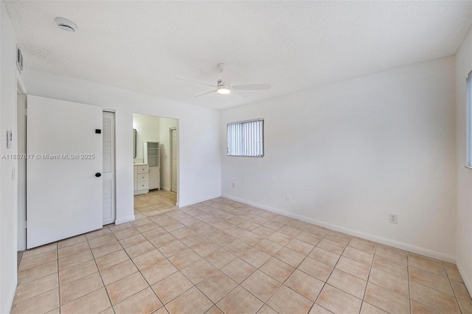 9727 Hammocks Blvd # 108D