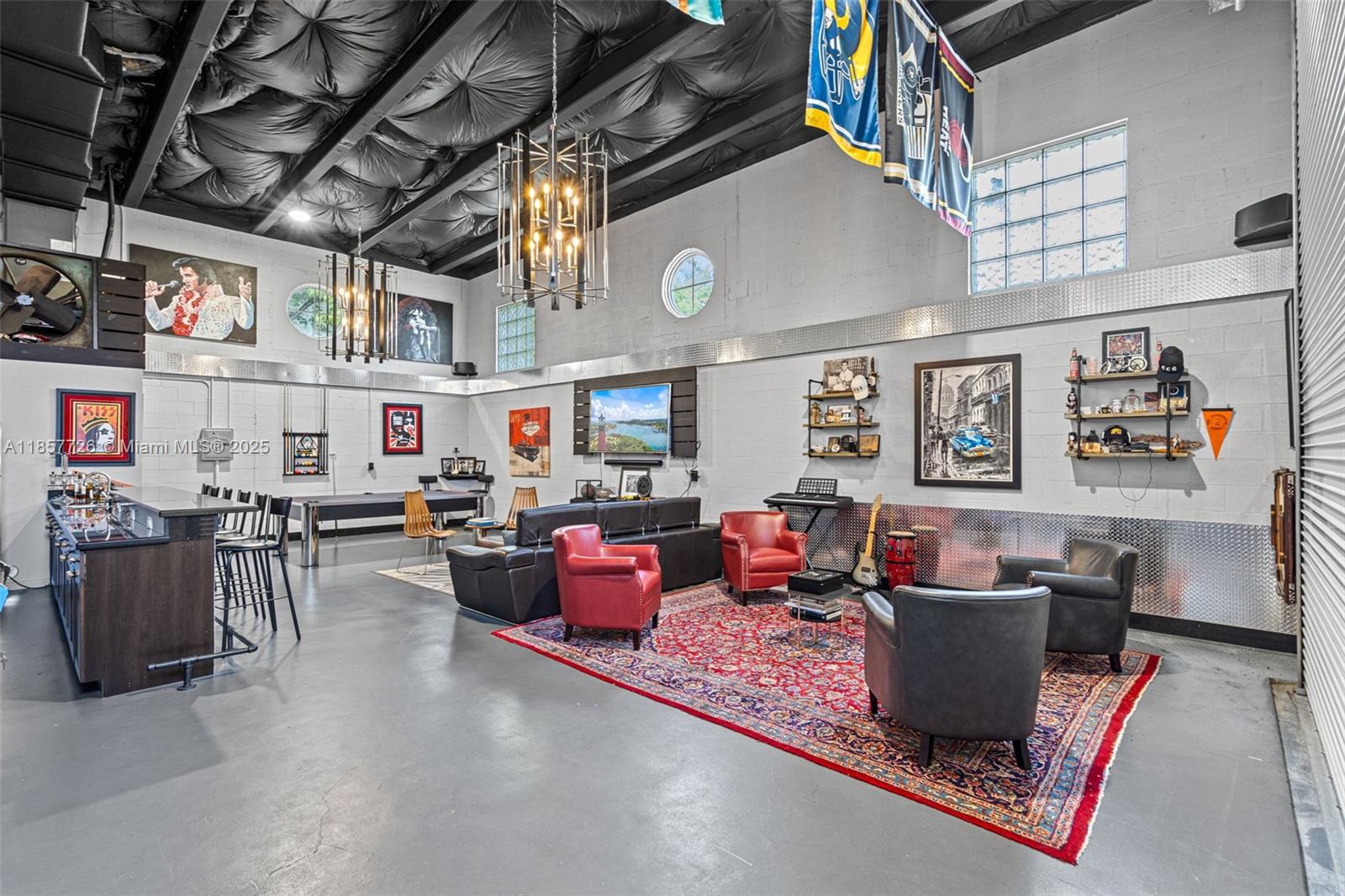 2937 Ravenswood Rd # 9S