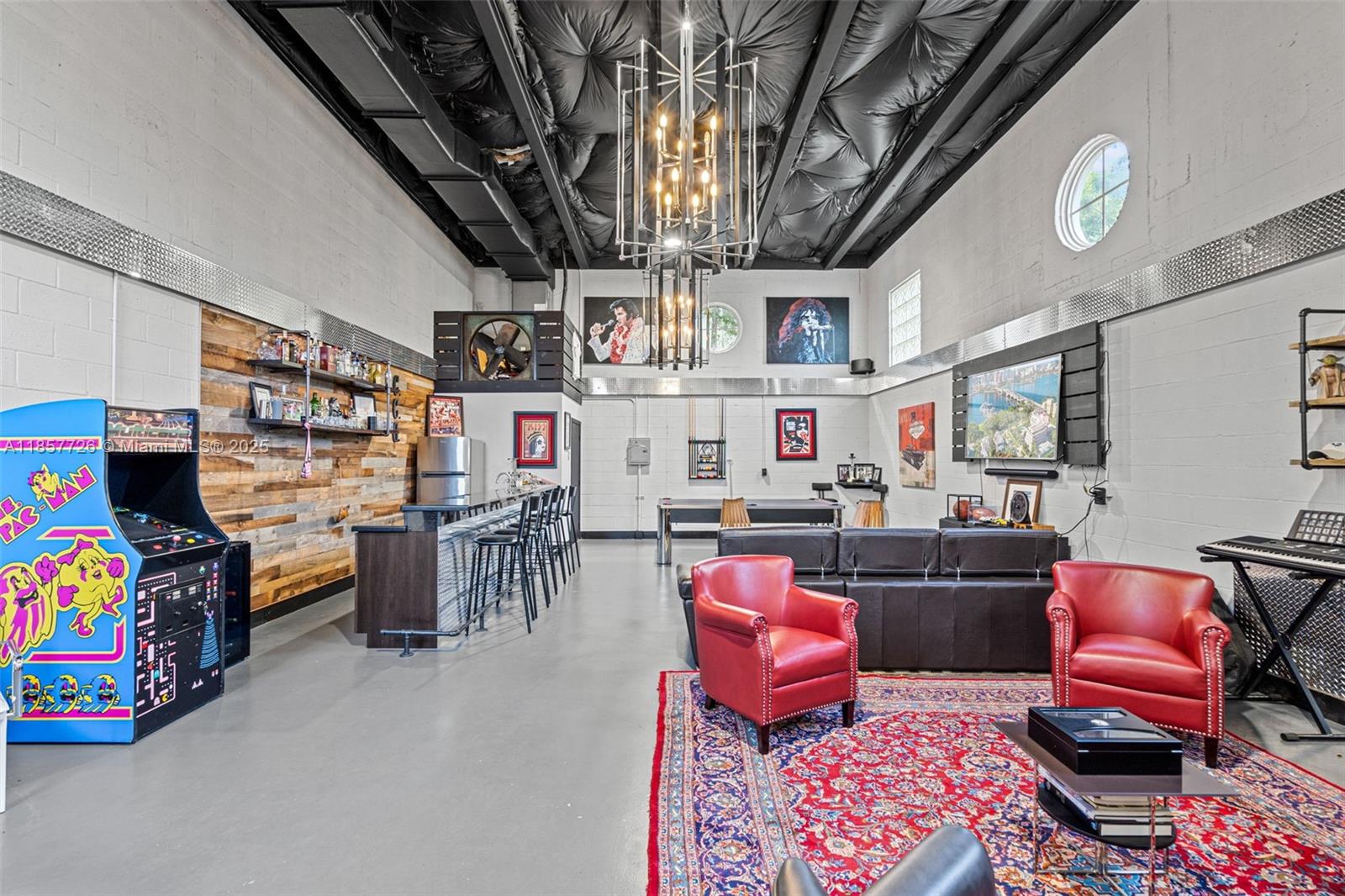 2937 Ravenswood Rd # 9S