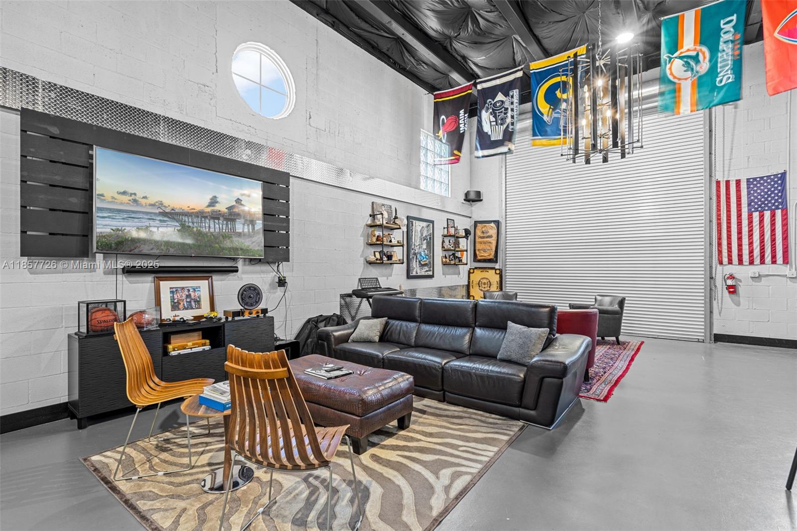 2937 Ravenswood Rd # 9S