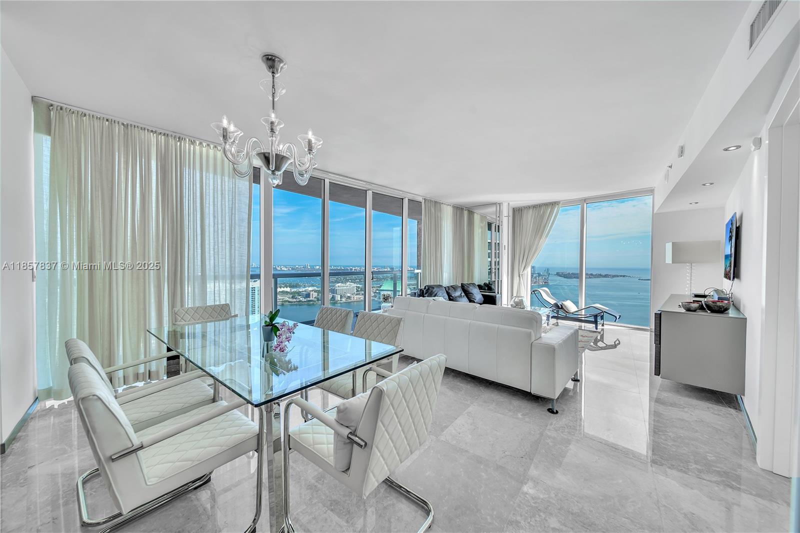 495 Brickell Ave # 5302