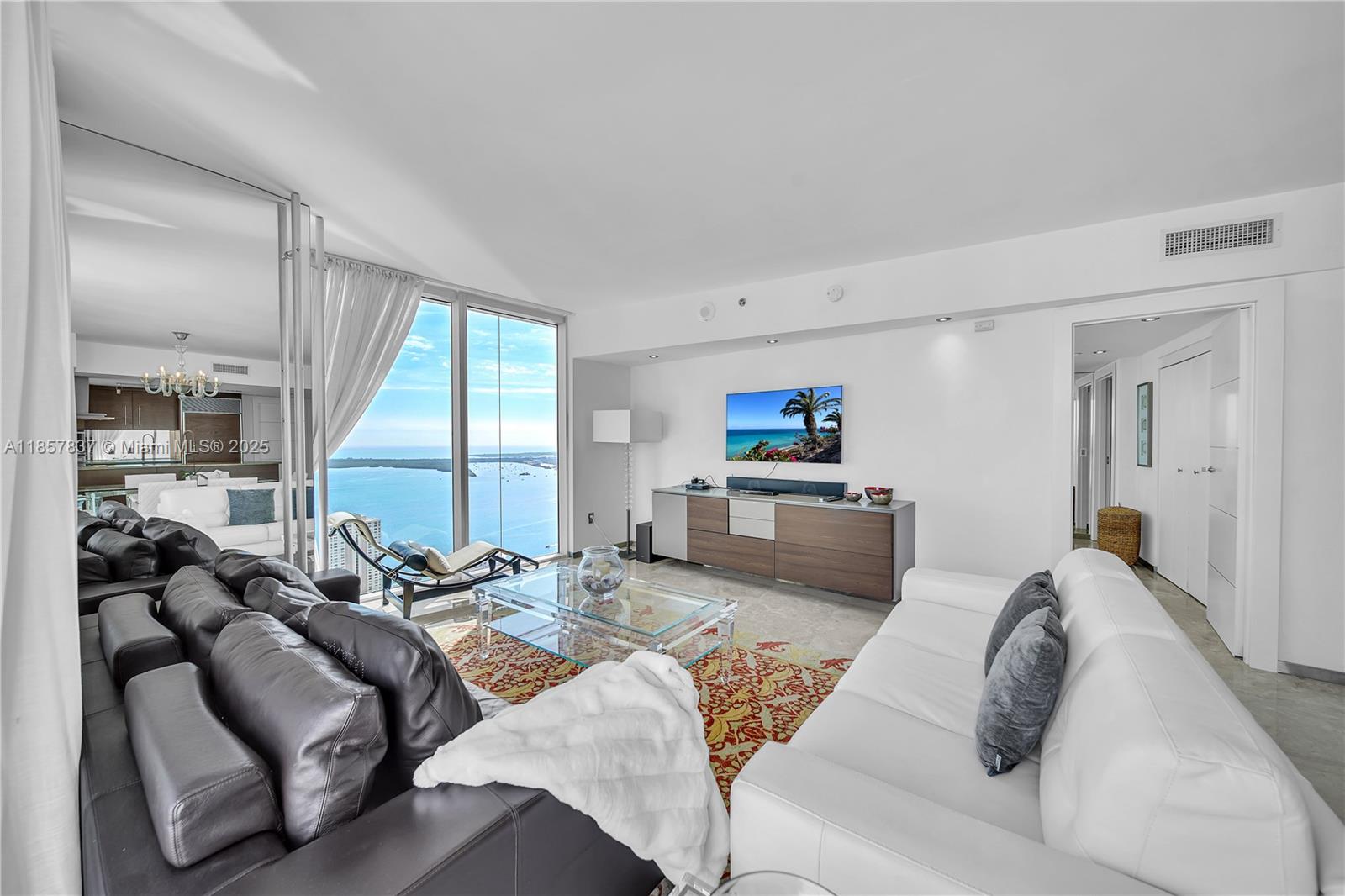 495 Brickell Ave # 5302