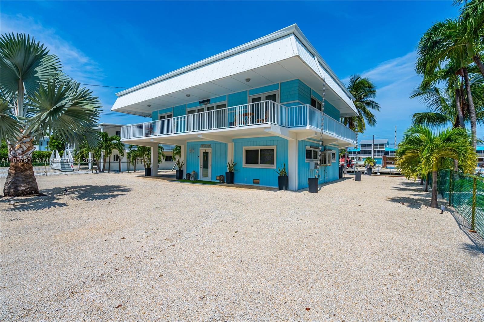 126 Columbus Dr