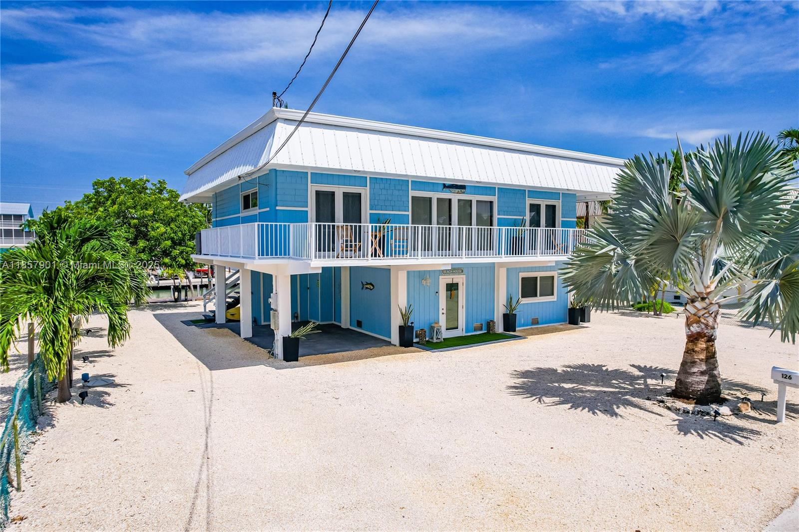 126 Columbus Dr