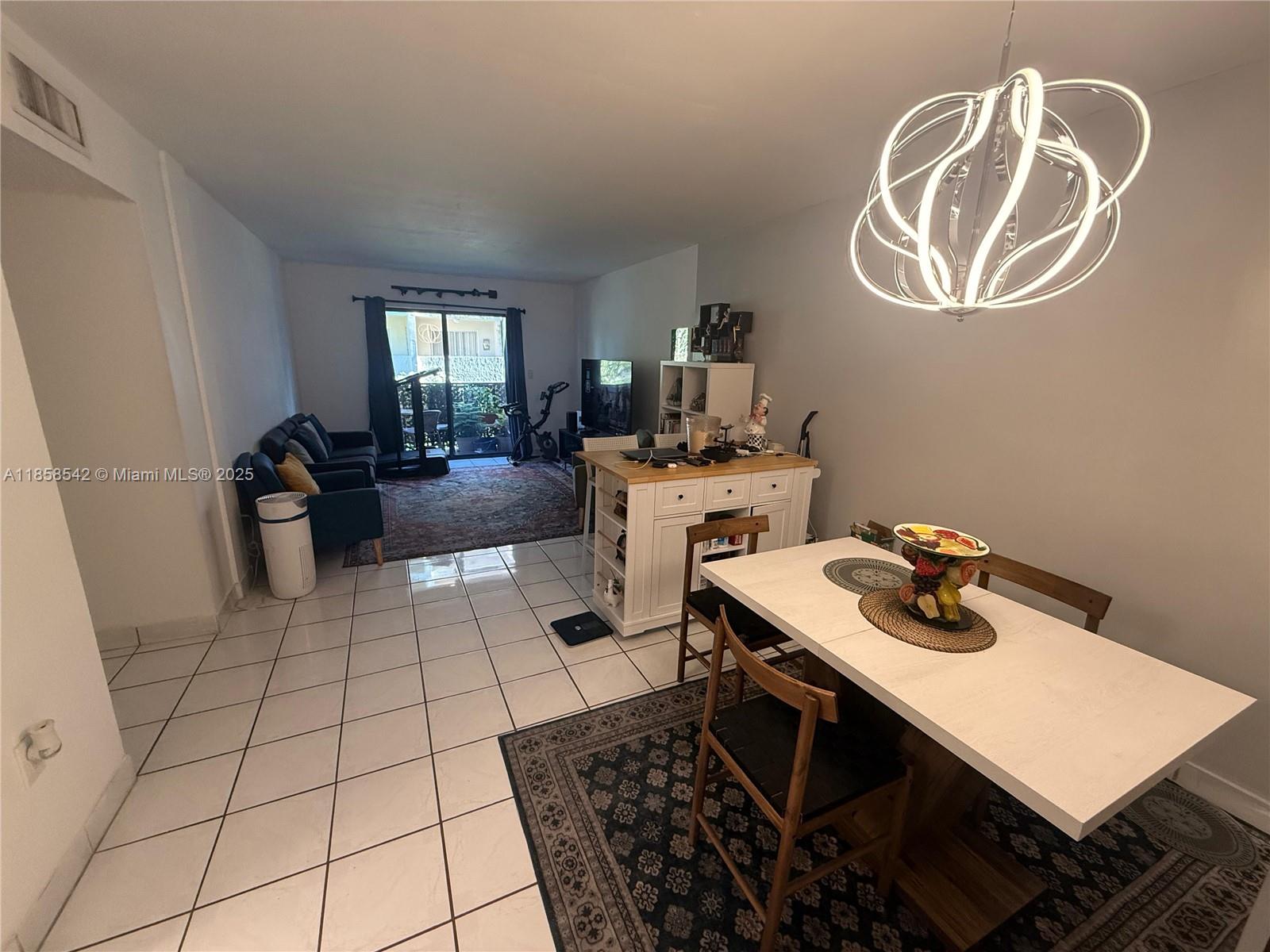 605 NW 72nd Ave # 209