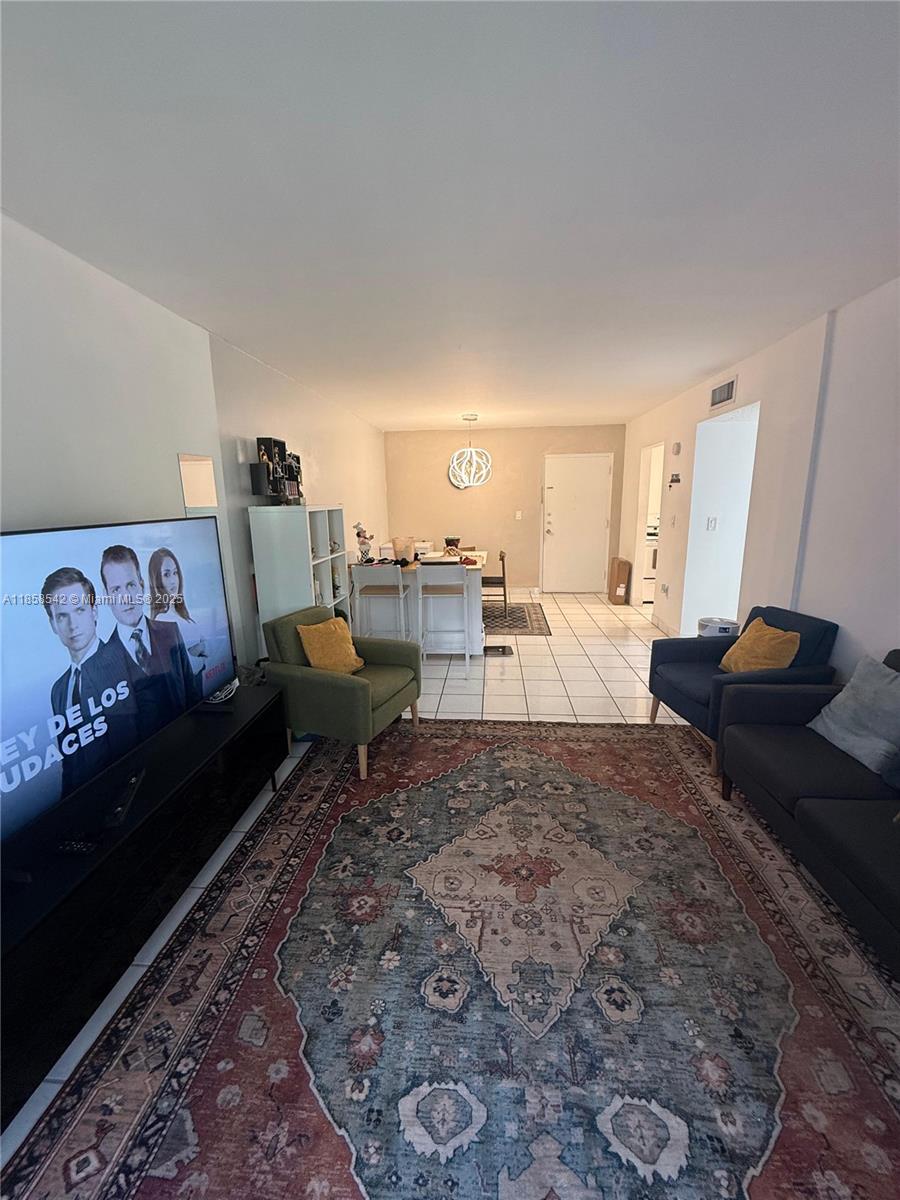 605 NW 72nd Ave # 209
