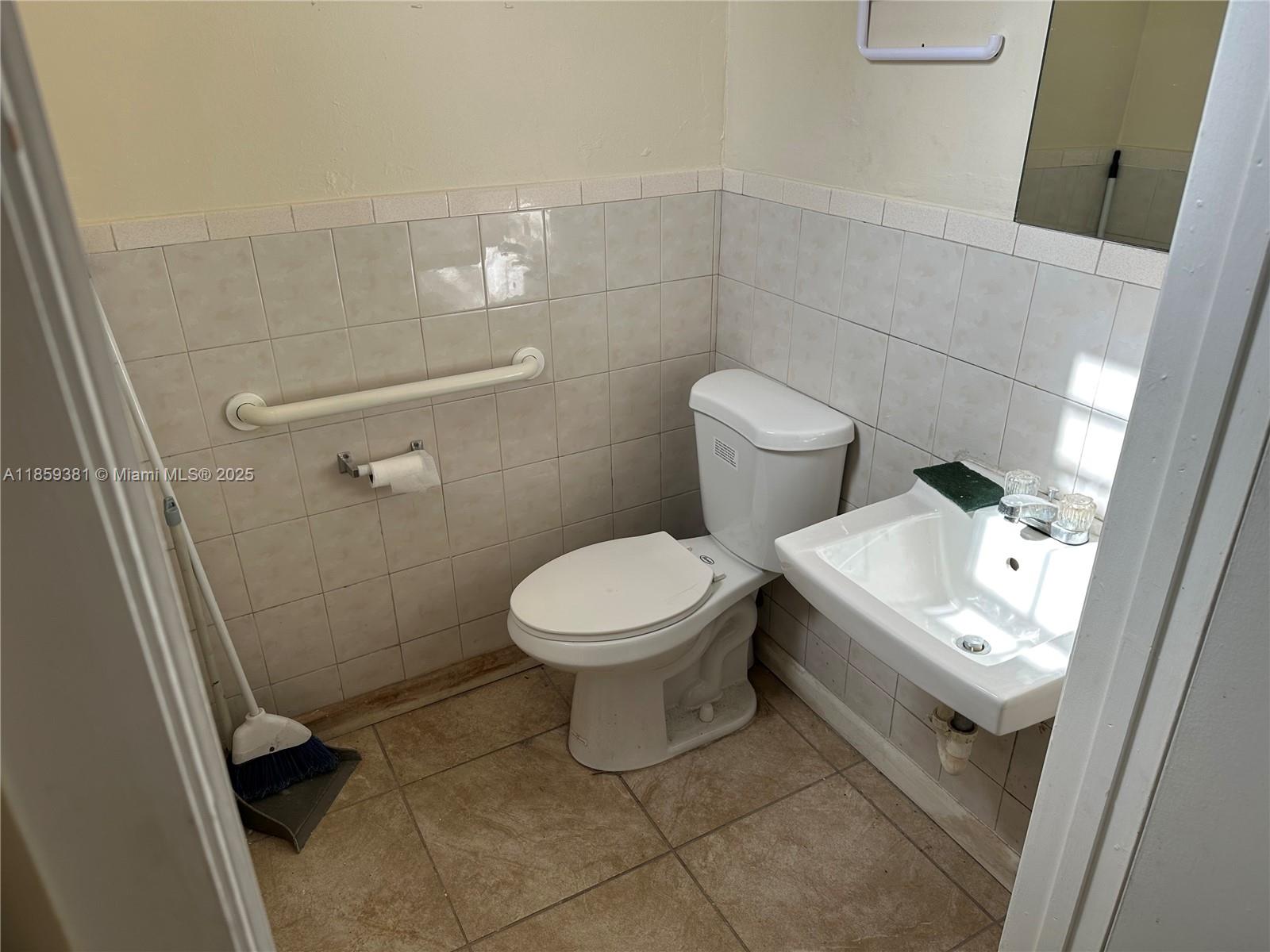 455 SW 17th Ave