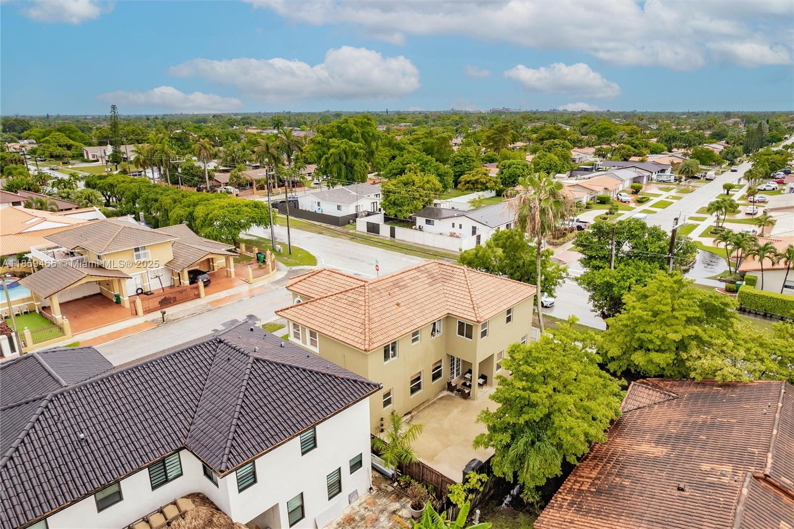10197 SW 26th Ter, Miami