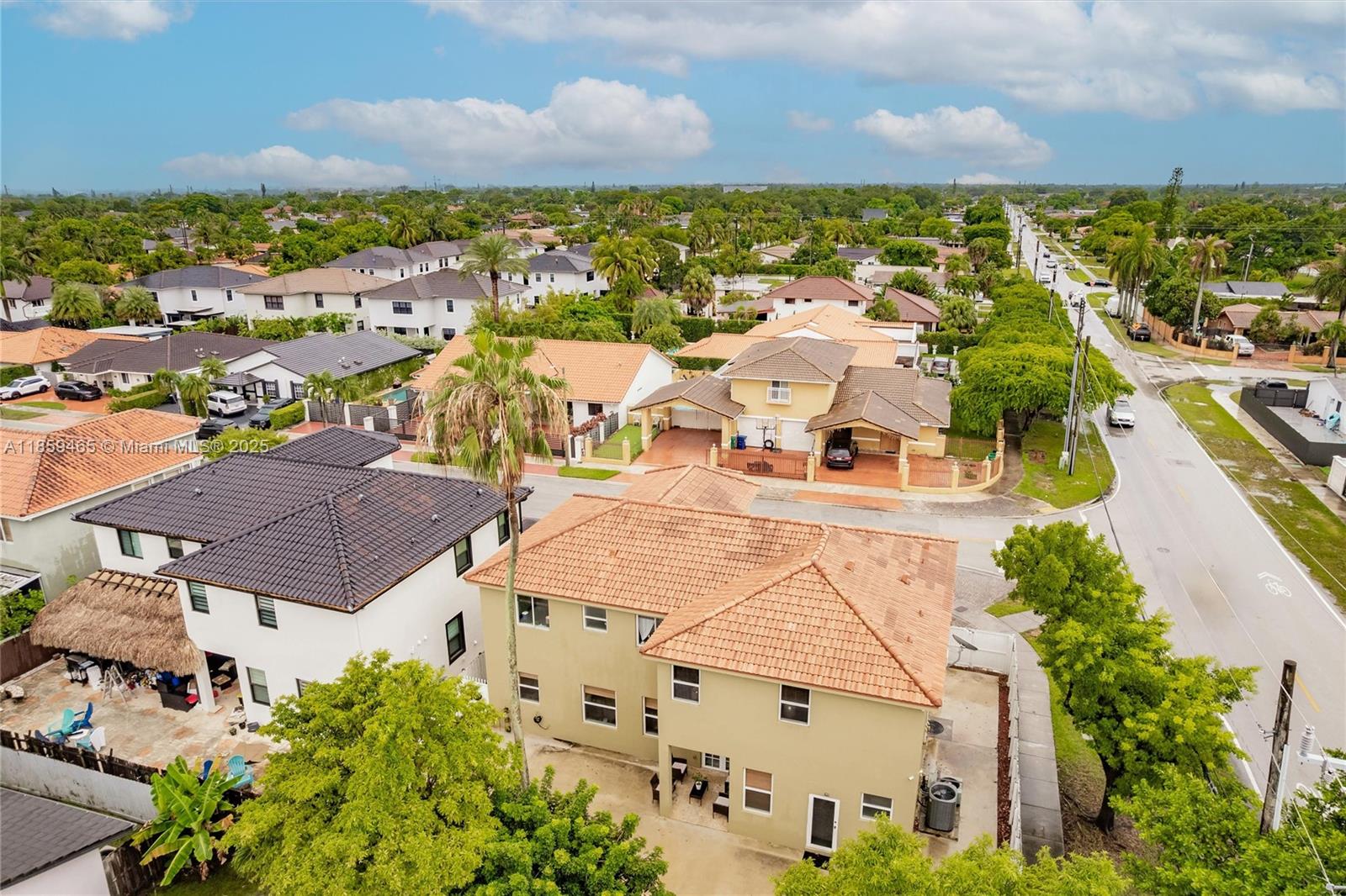 10197 SW 26th Ter, Miami