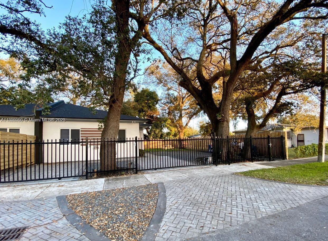 9995 NW 23rd Ave # 9995