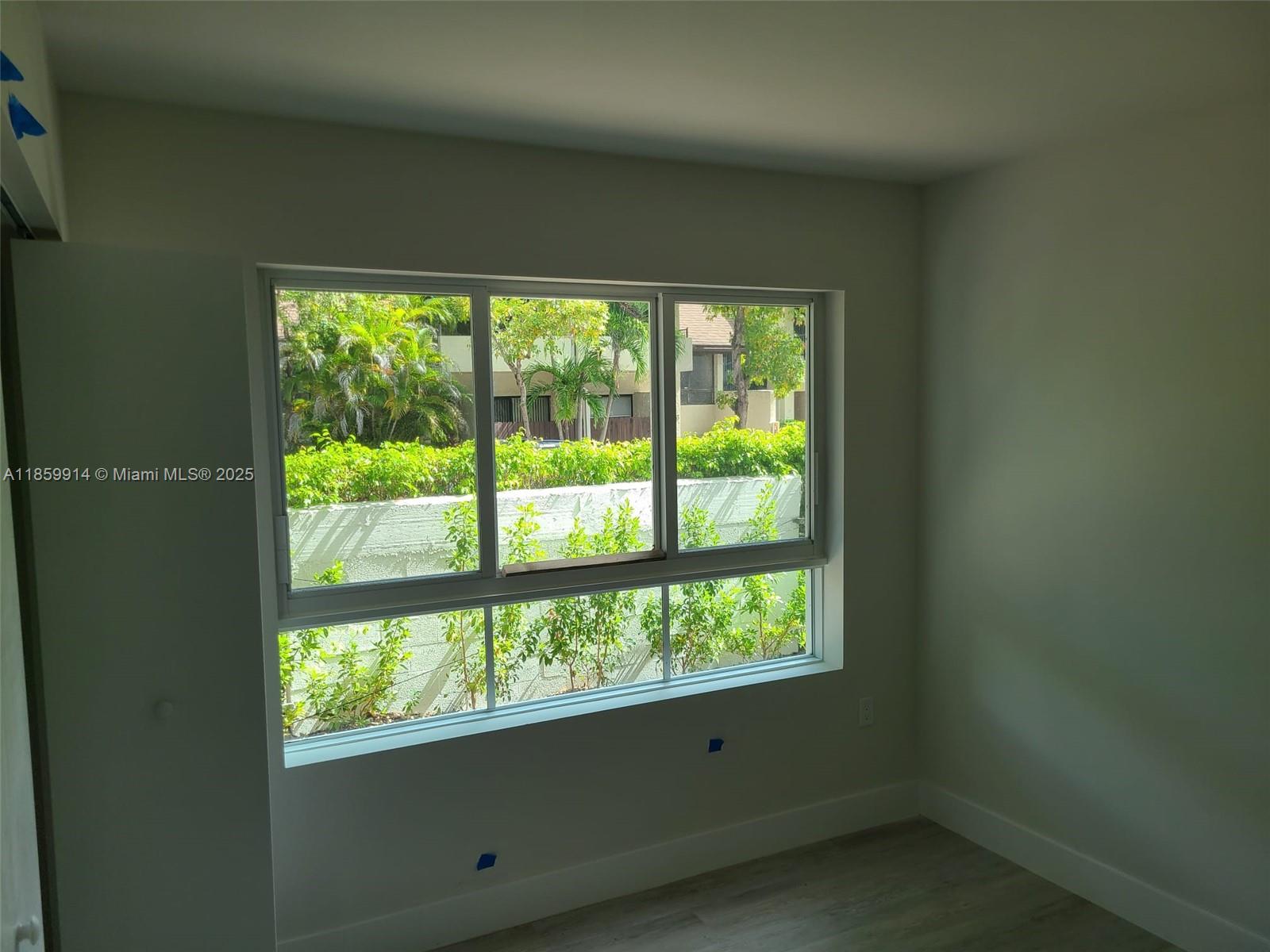 2555 NE 193 St # 2114, Miami Unit: 2114