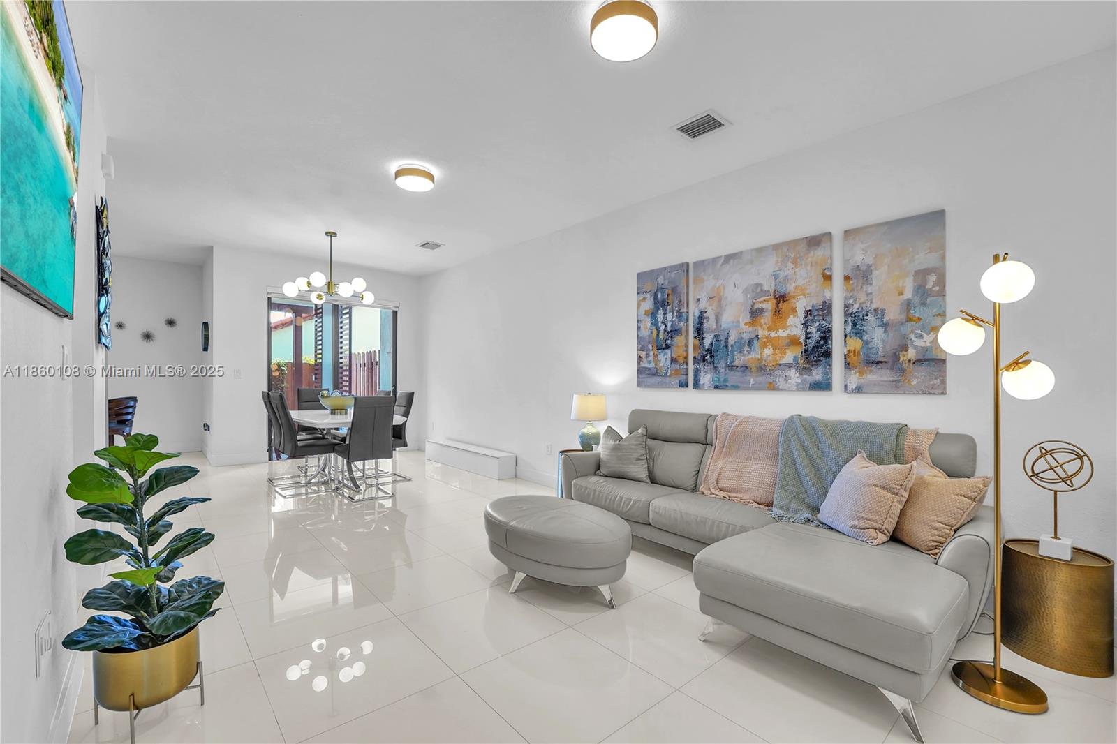 487 SW 91st Ave, Miami