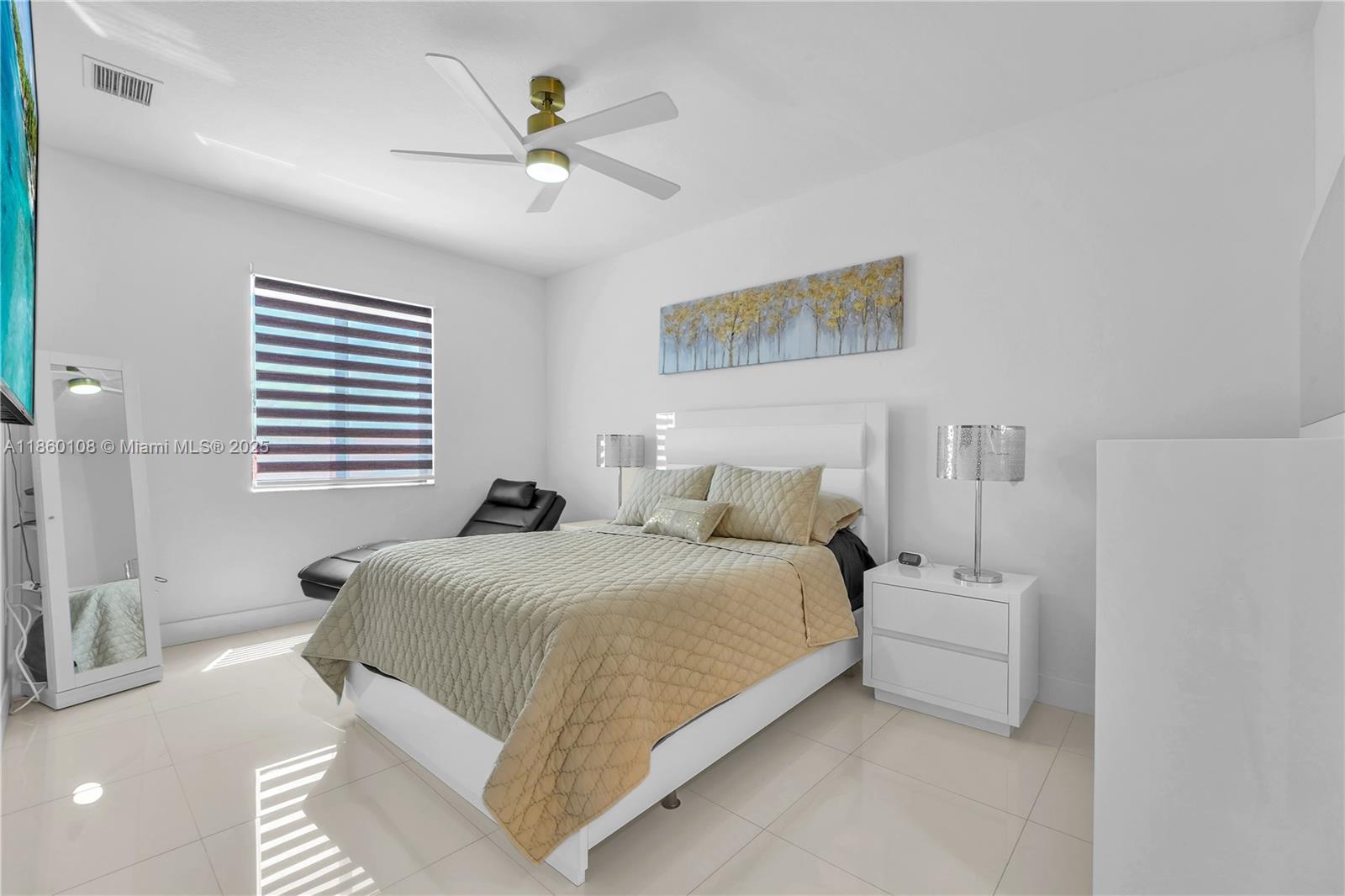 487 SW 91st Ave, Miami