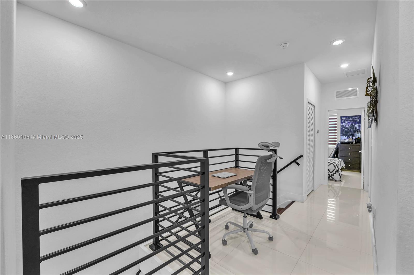 487 SW 91st Ave, Miami