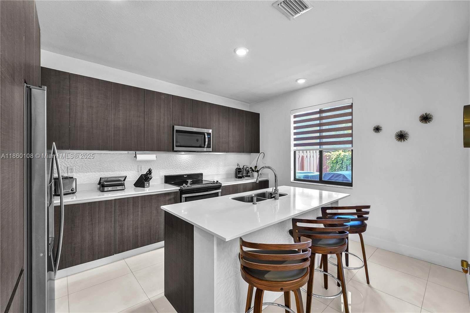 487 SW 91st Ave, Miami
