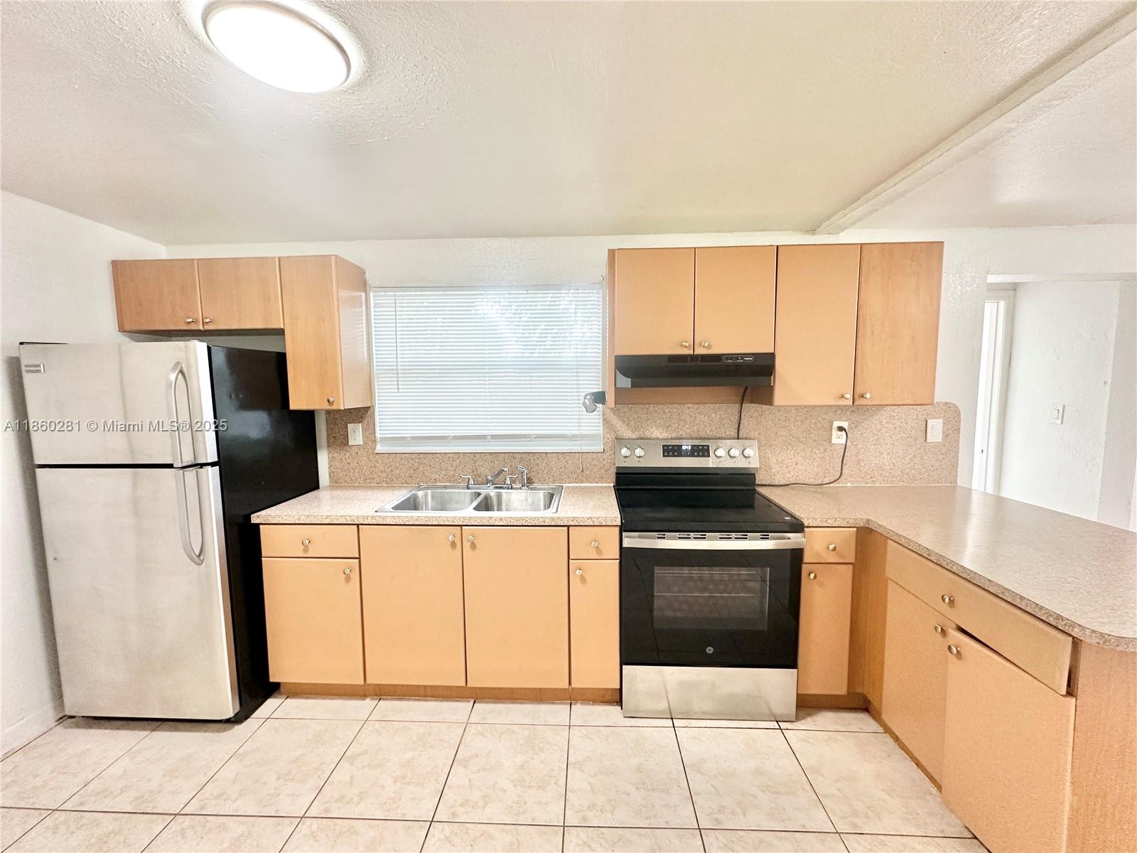 7156 NW 15th Court