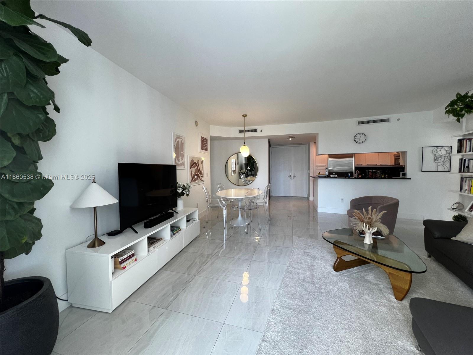901 Brickell Key Blvd # 1509