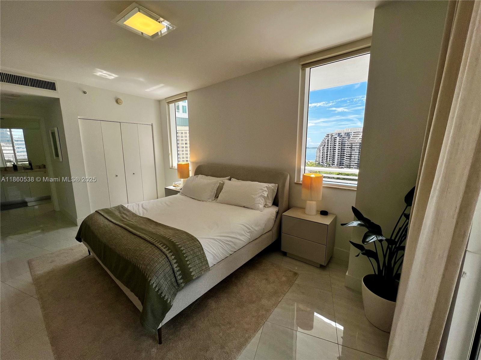 901 Brickell Key Blvd # 1509