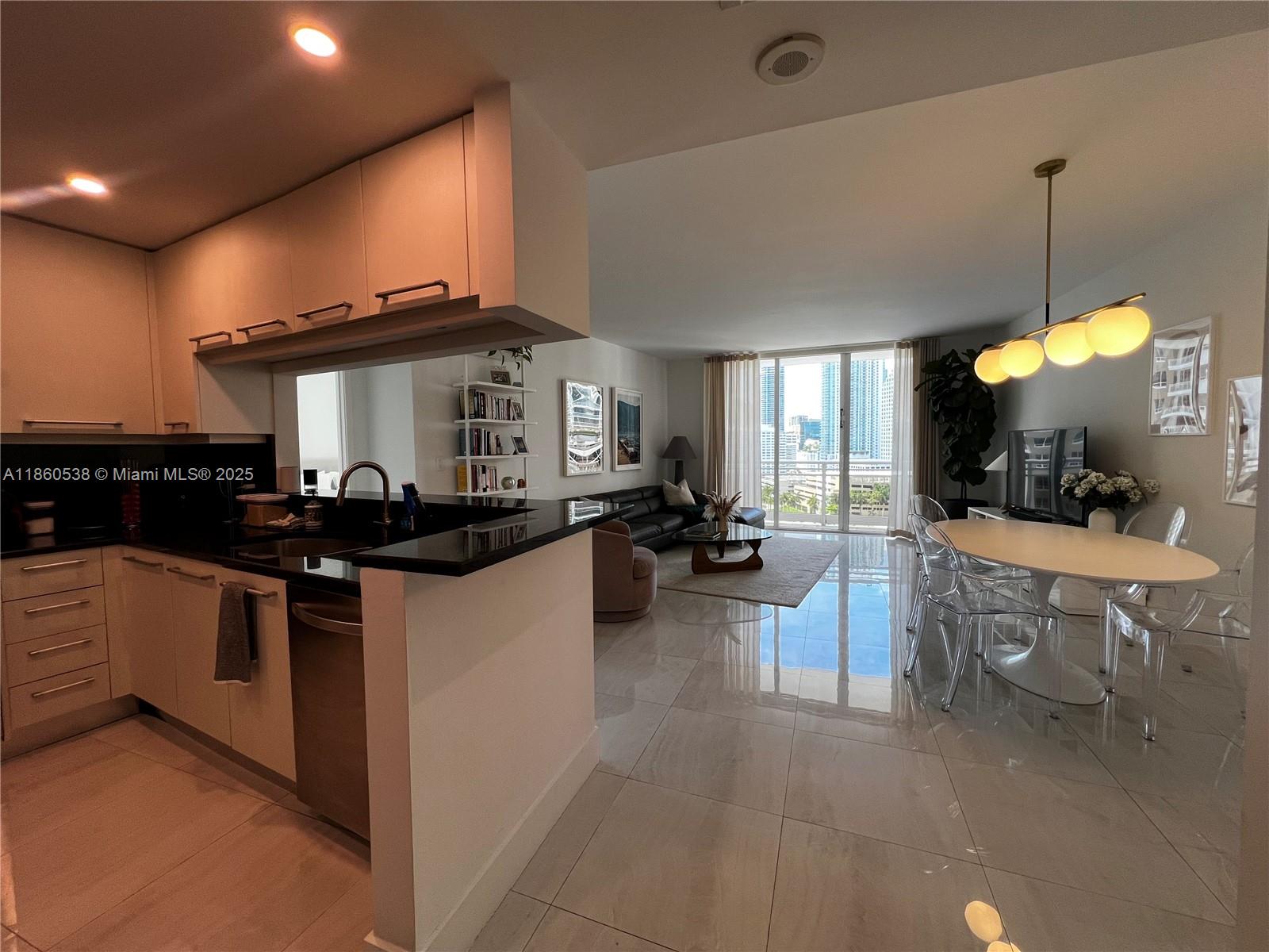 901 Brickell Key Blvd # 1509