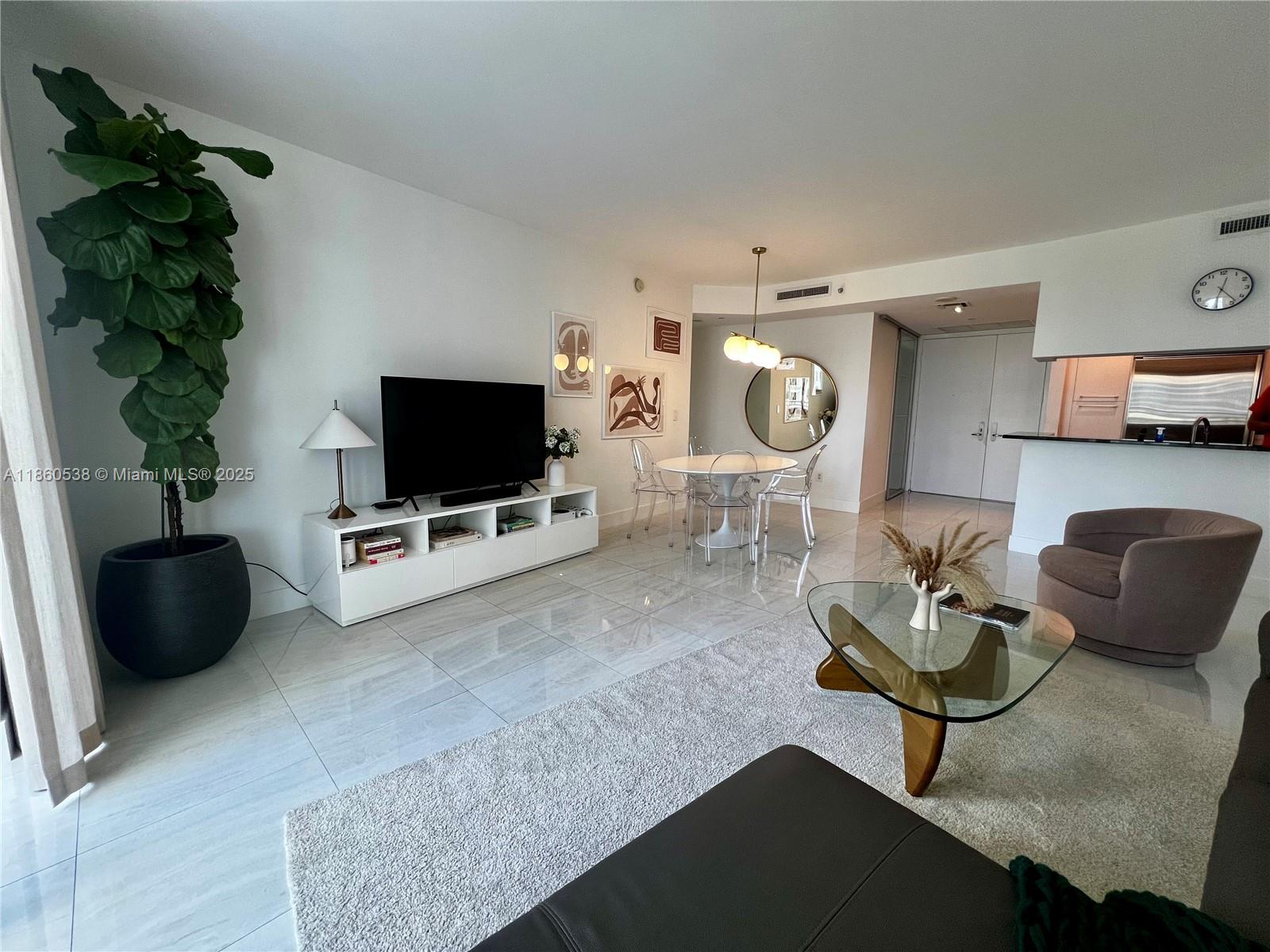 901 Brickell Key Blvd # 1509