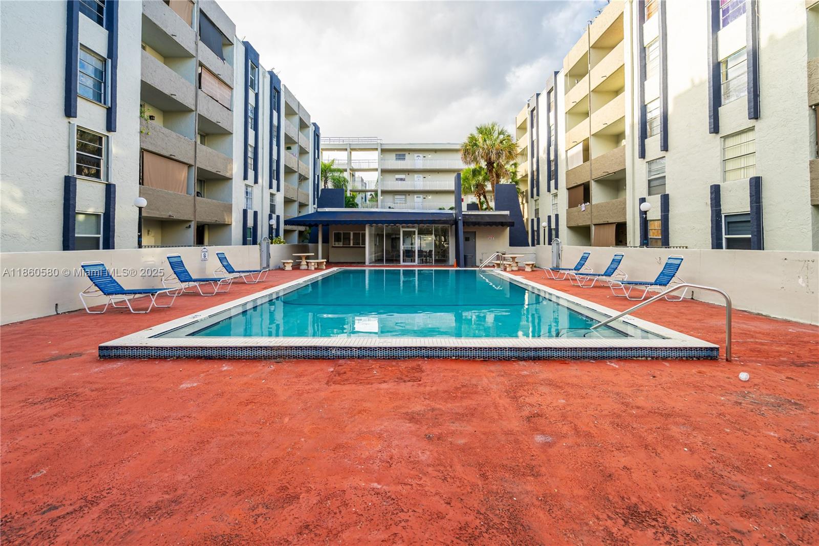 10000 NW 80th Ct # 2247