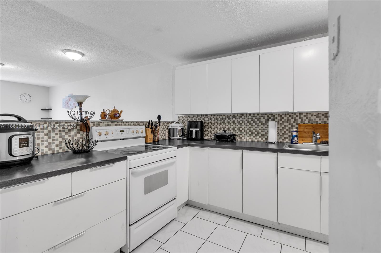 10000 NW 80th Ct # 2247