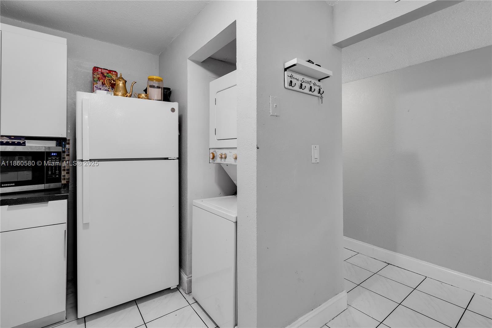 10000 NW 80th Ct # 2247