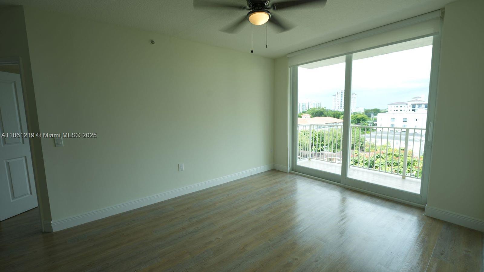 987 SW 37th Ave # 808
