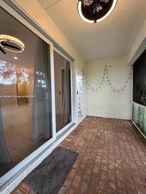 6421 Bella Cir # 305