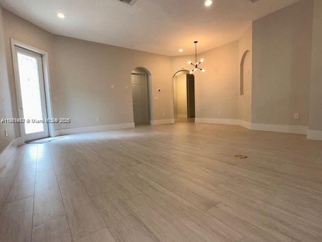 6421 Bella Cir # 305